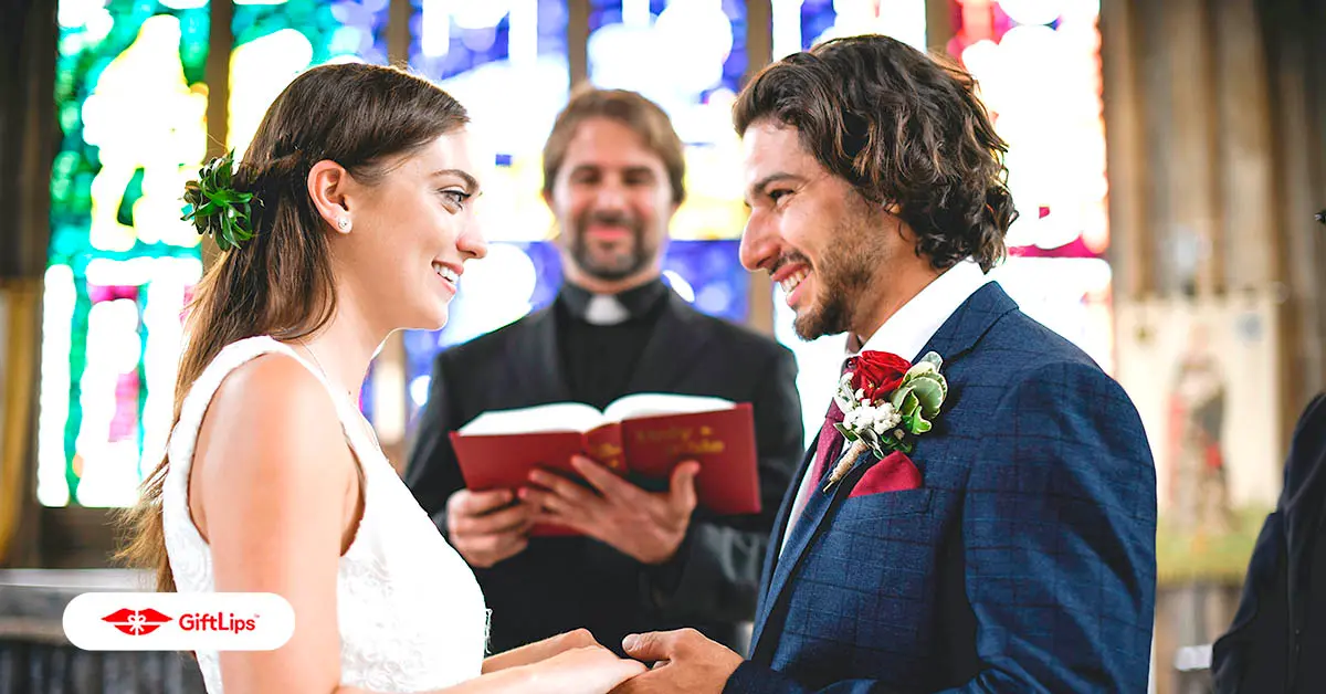 20+ Unique Wedding Vows That’ll Make Saying “I Do” Sweeter